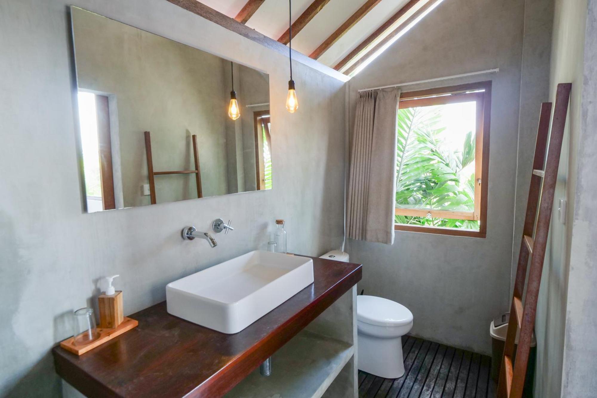 007 Surfhouse Bali Hotel